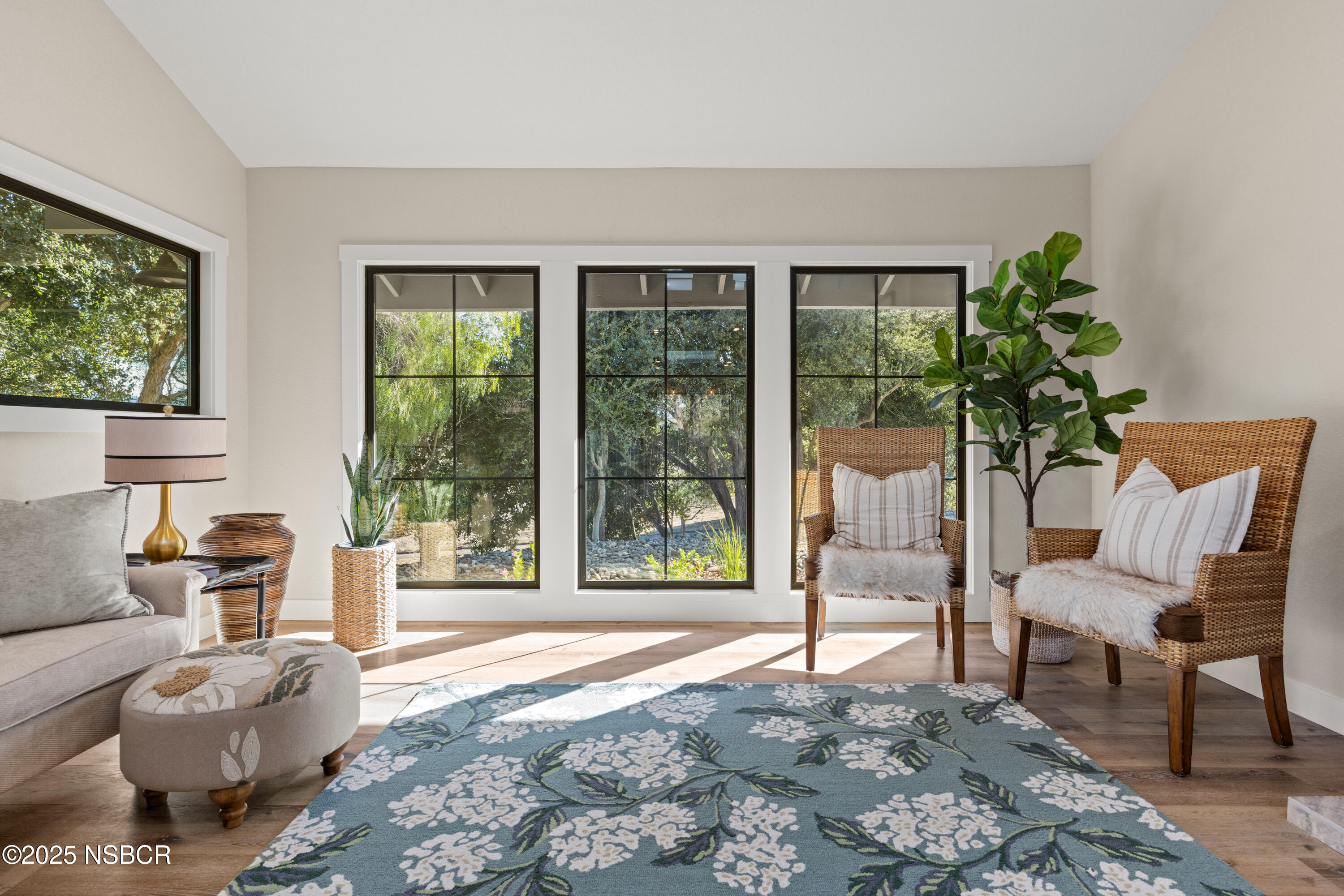 1073 Fredensborg Canyon Road