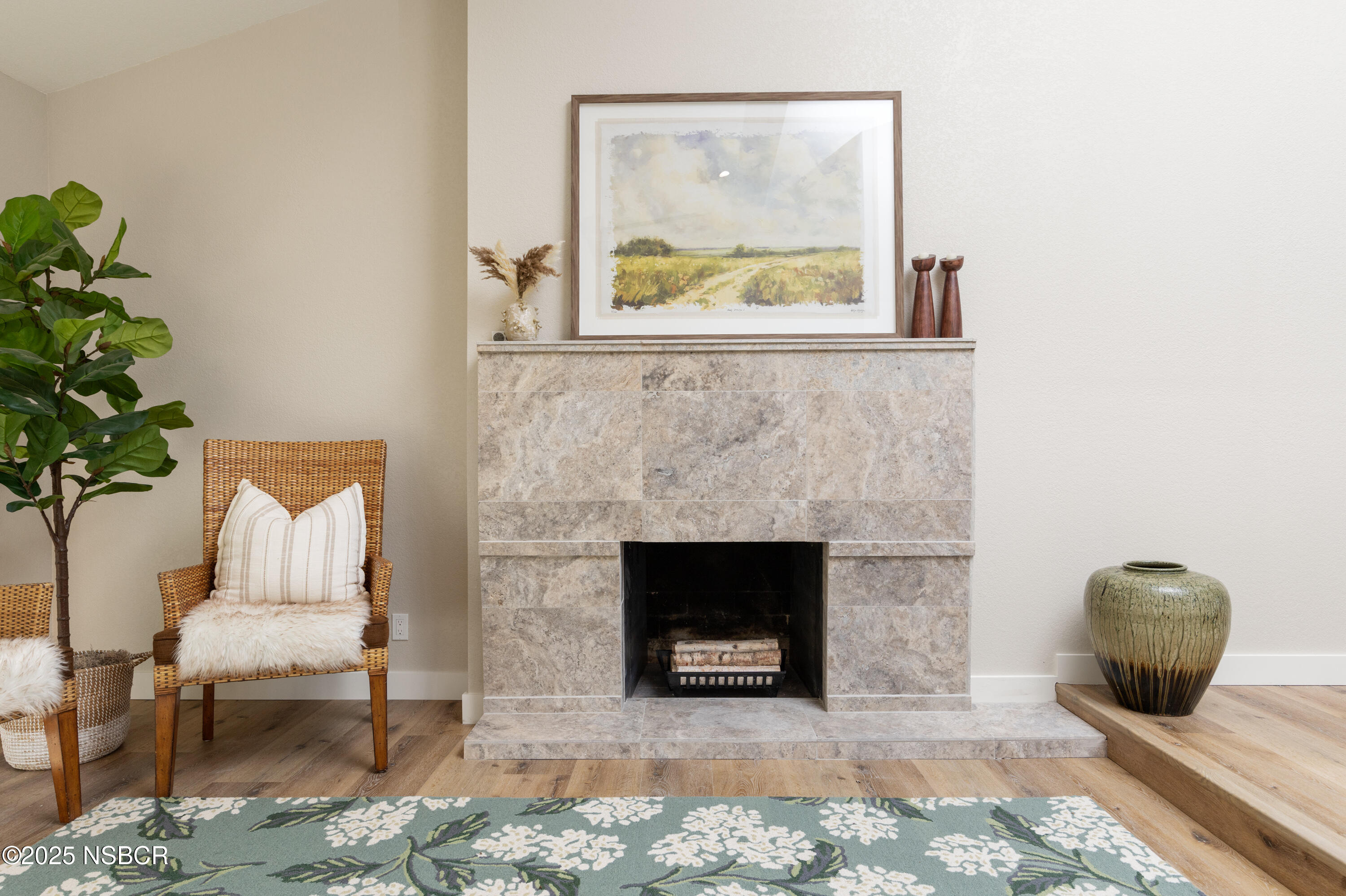 1073 Fredensborg Canyon Road