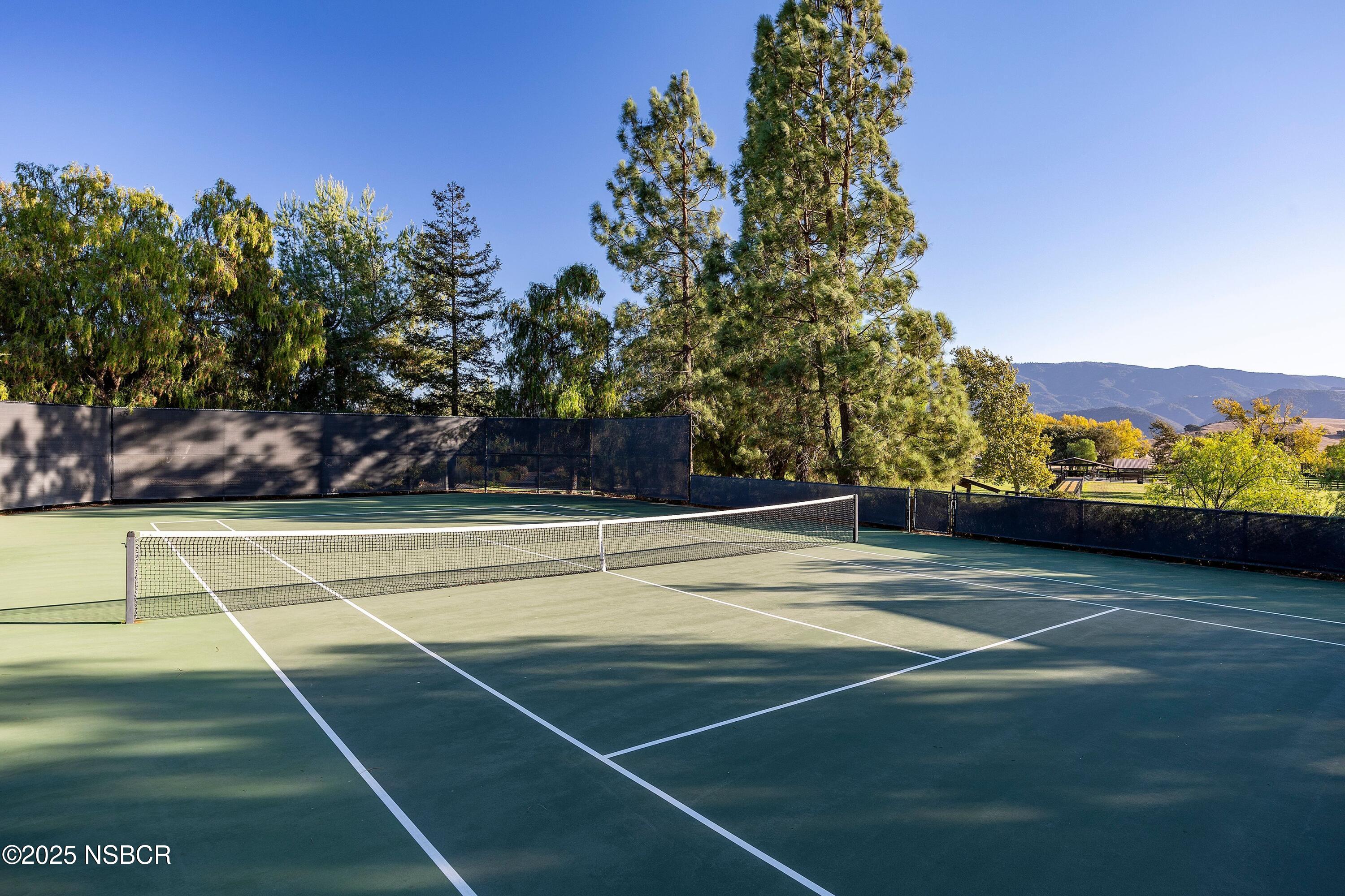 1430 Count Fleet Street