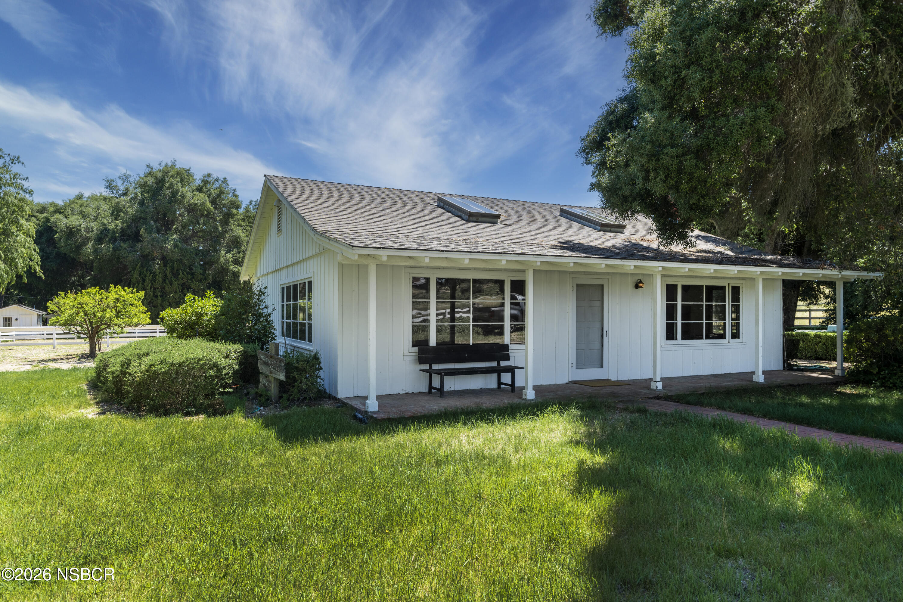 3142 -2 Baseline Ave. Avenue