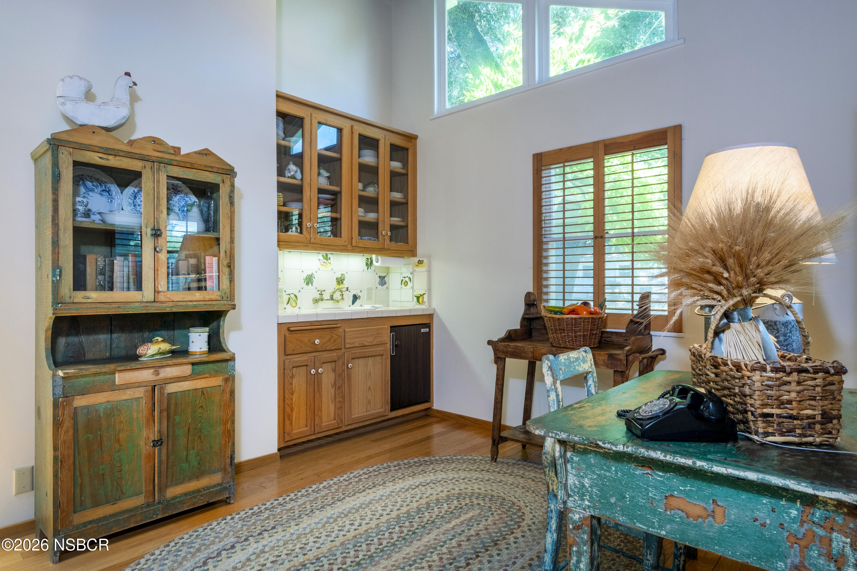 3142 -2 Baseline Ave. Avenue