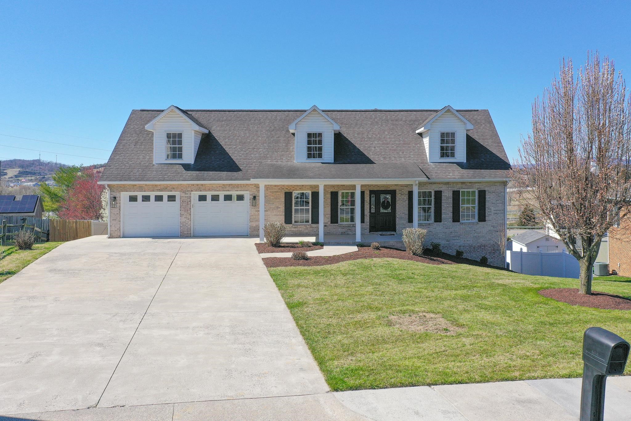 2115 WHISPERING SPRINGS RD