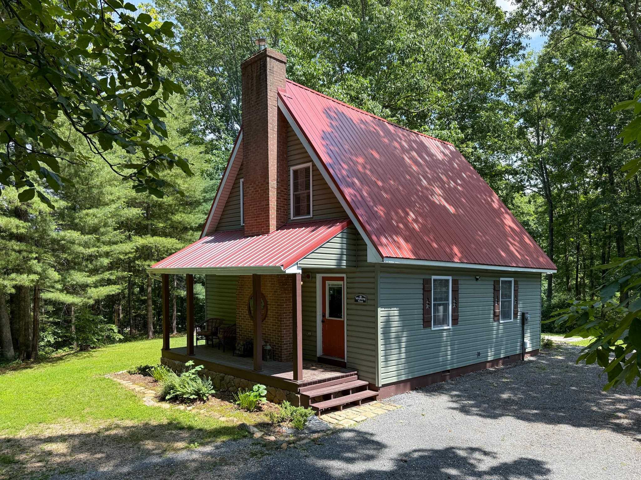 323 DEER TRAIL DR