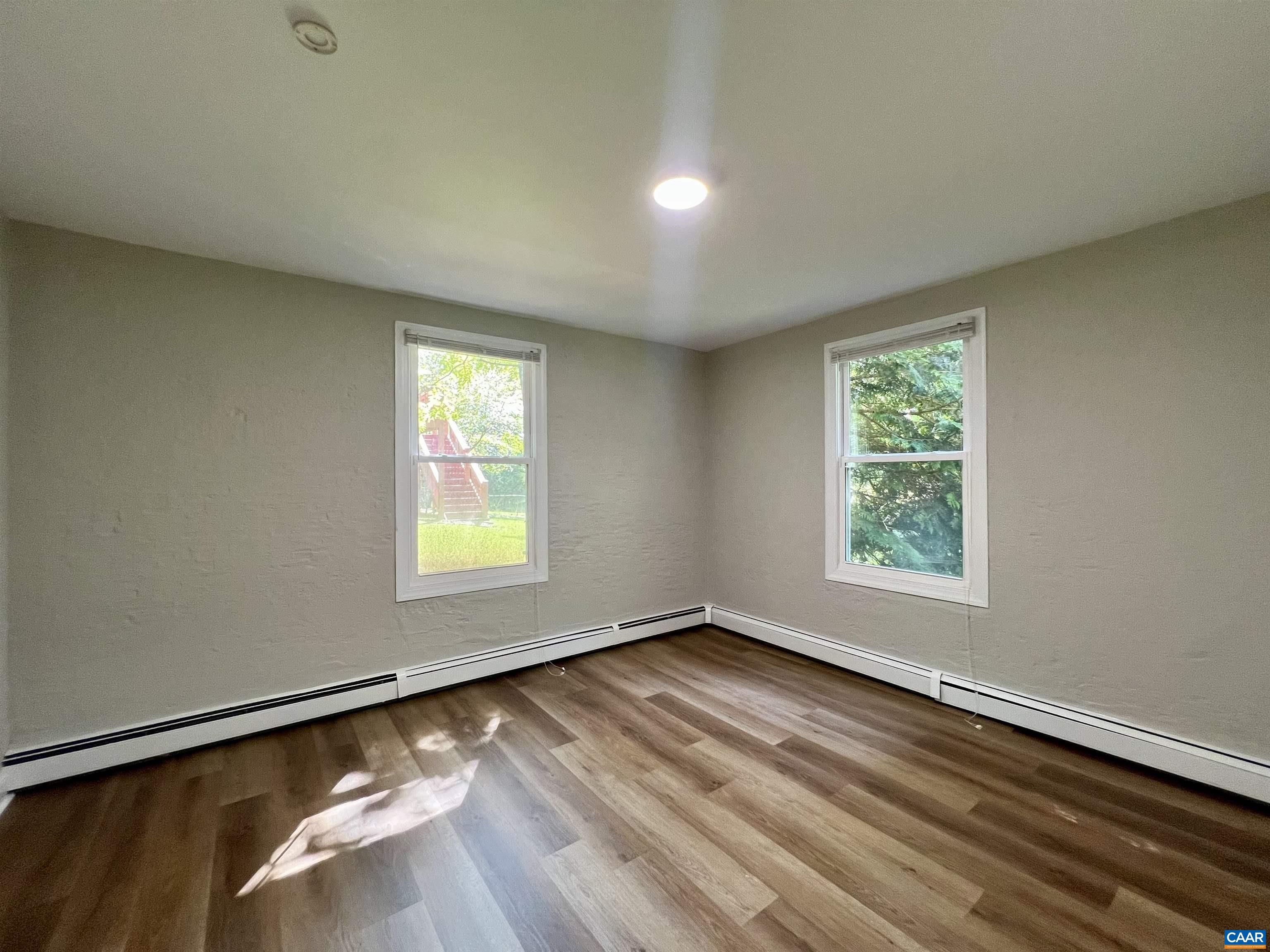 2525 WOODLAND DR Unit: A