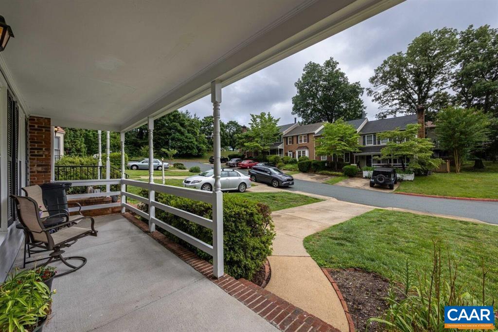 430 WYNRIDGE DR