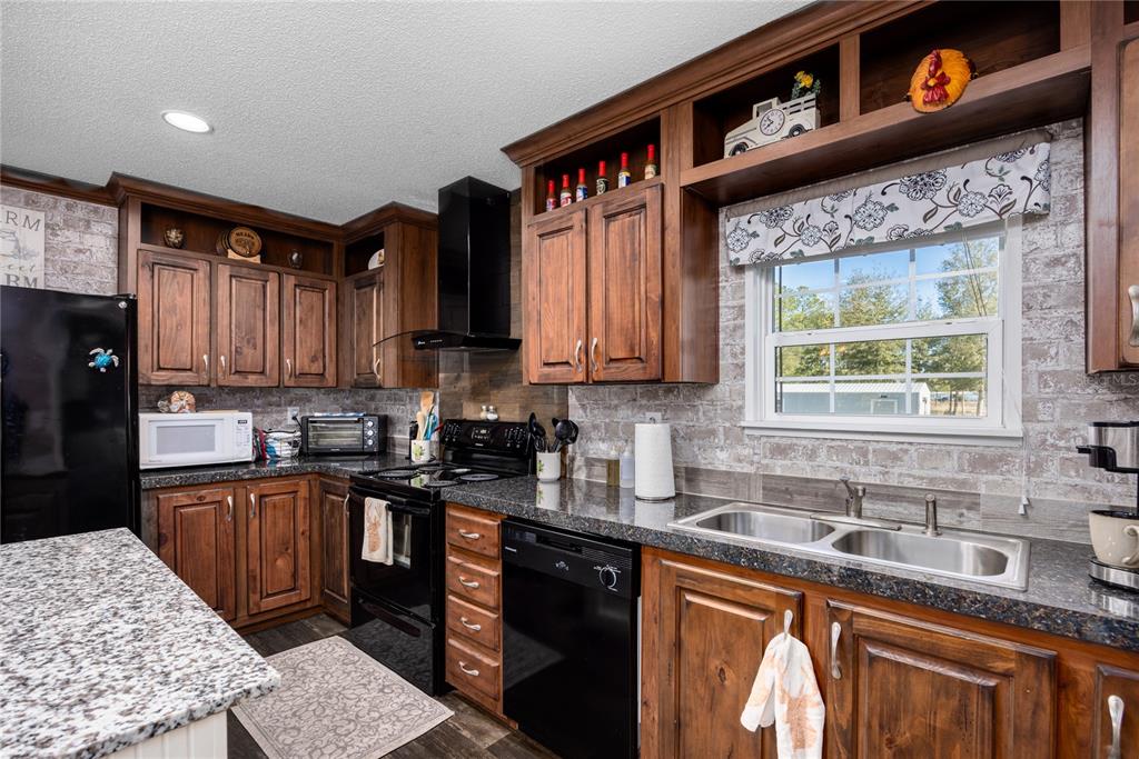 5300 SW COUNTY ROAD 791