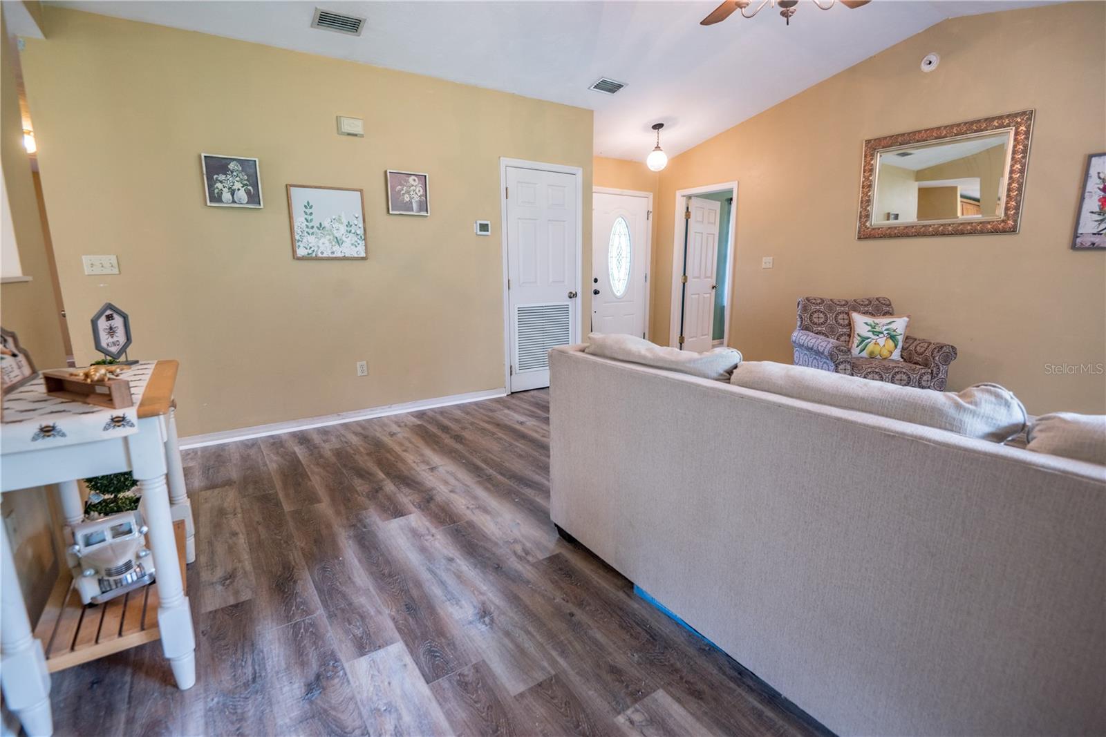 8225 SW COUNTY ROAD 796