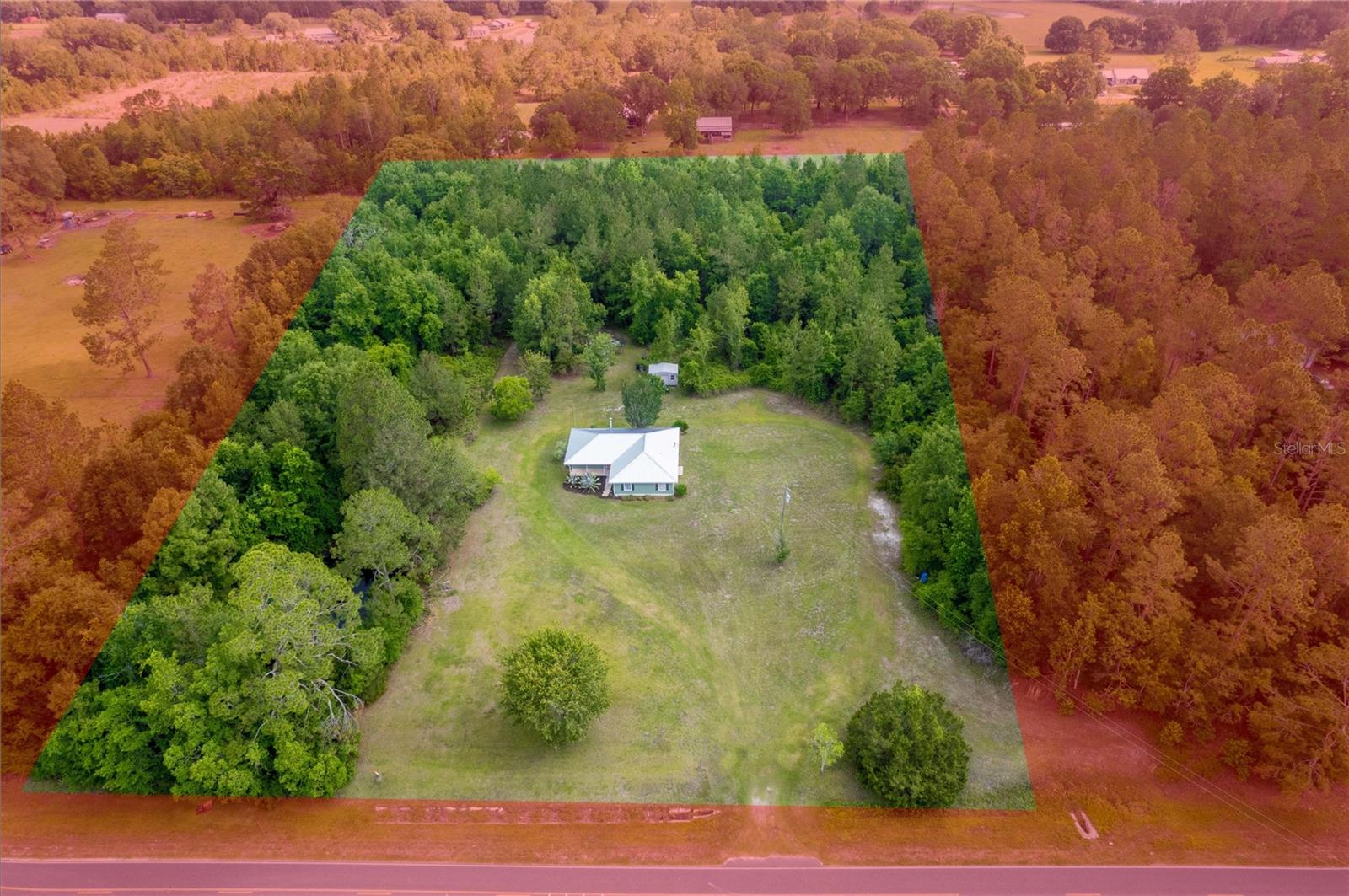 8225 SW COUNTY ROAD 796