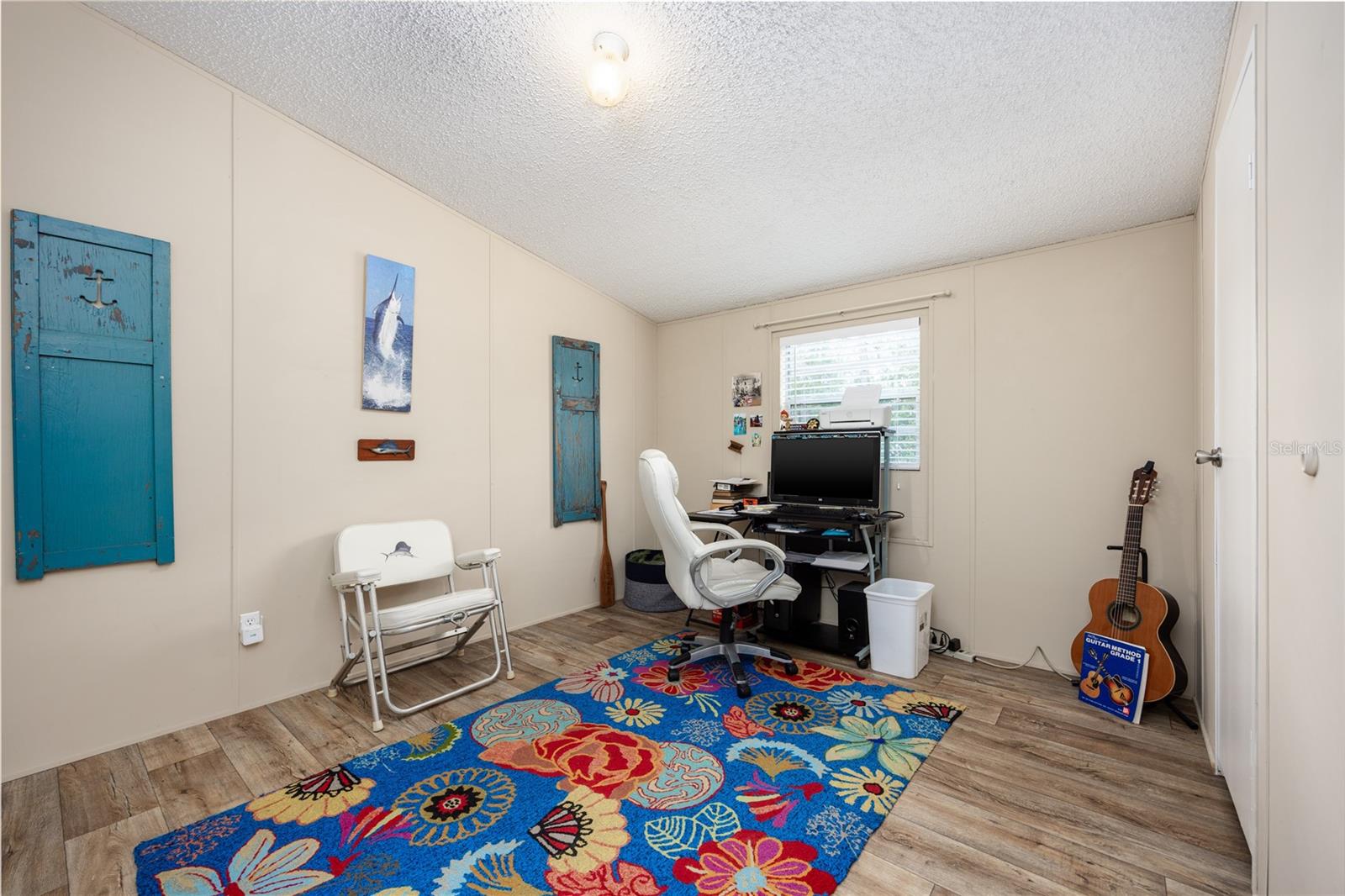 128 SW NANTUCKETT PL