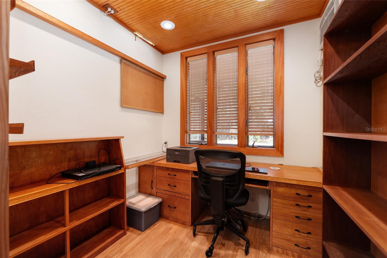 21736 NW 75TH AVENUE RD