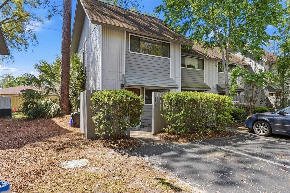 4435 NW 41ST PL