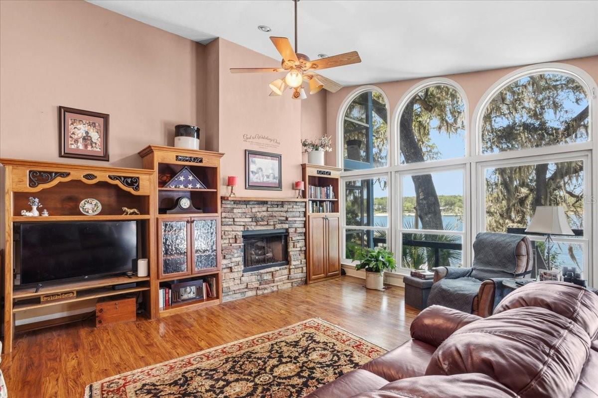 8386 AUSTIN RD