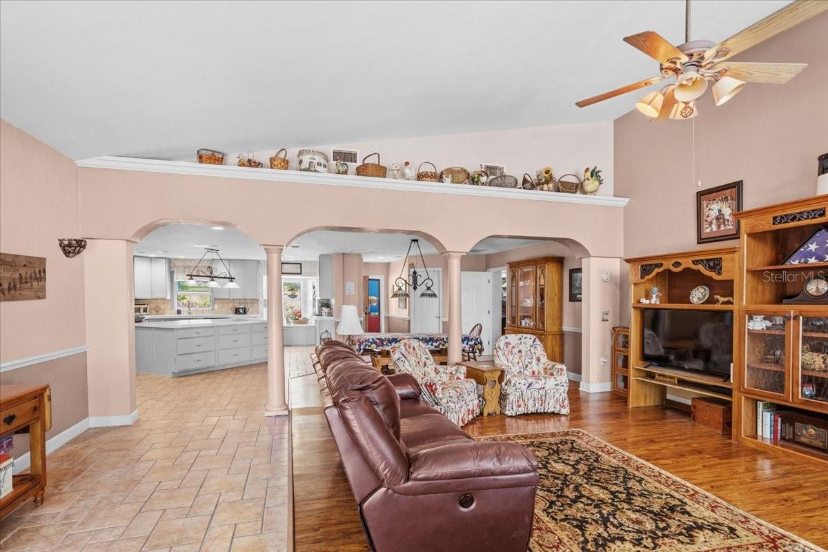 8386 AUSTIN RD