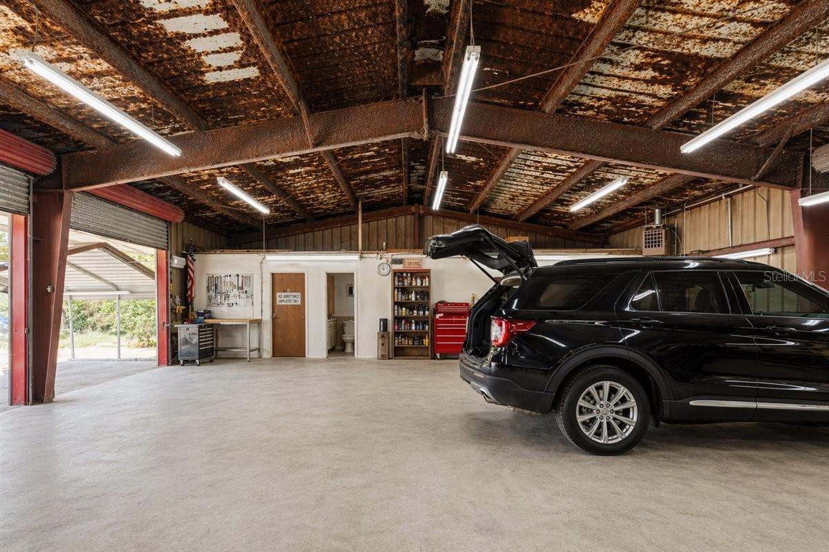 16260 NW US HIGHWAY 441