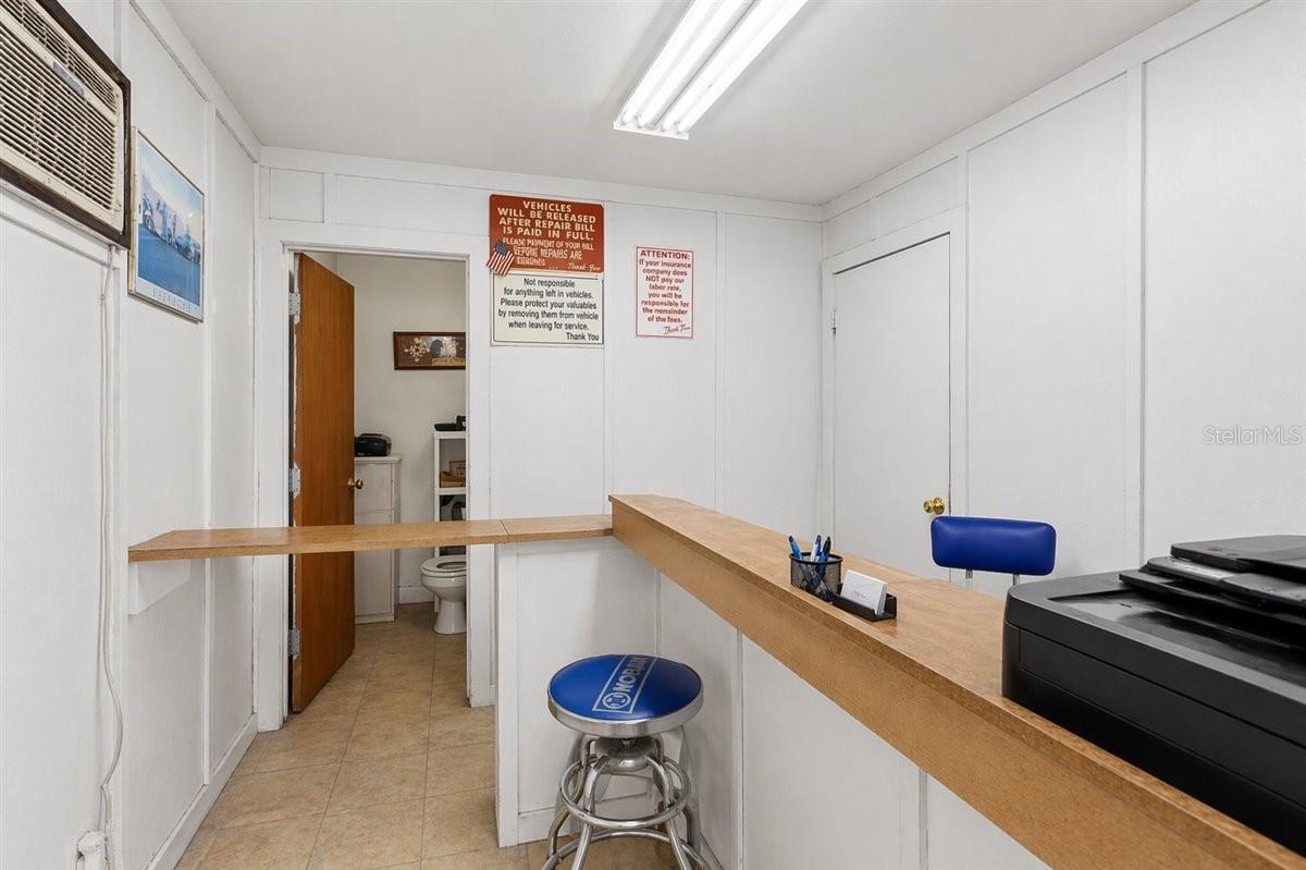 16260 NW US HIGHWAY 441