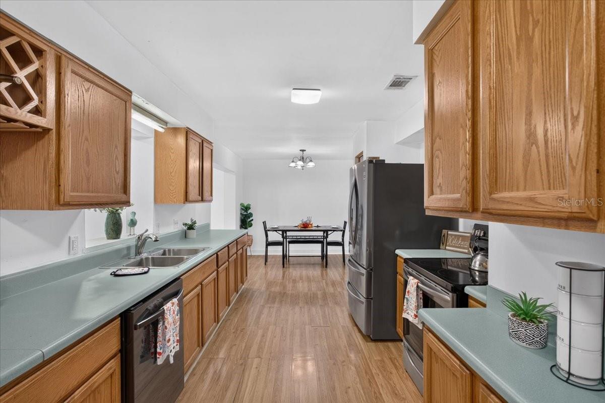 200 SW 264TH ST