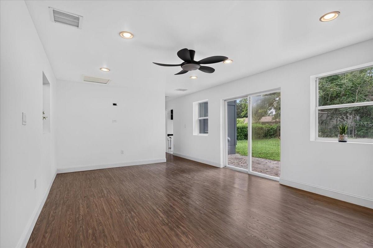 200 SW 264TH ST