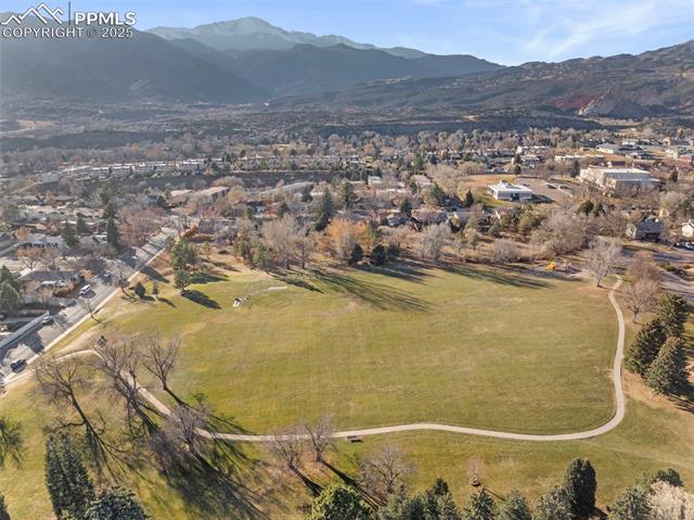 833 Crown Ridge Drive