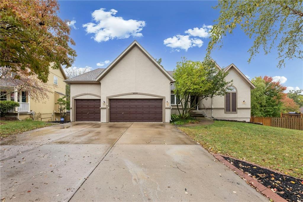 4627 NW 86TH Terrace