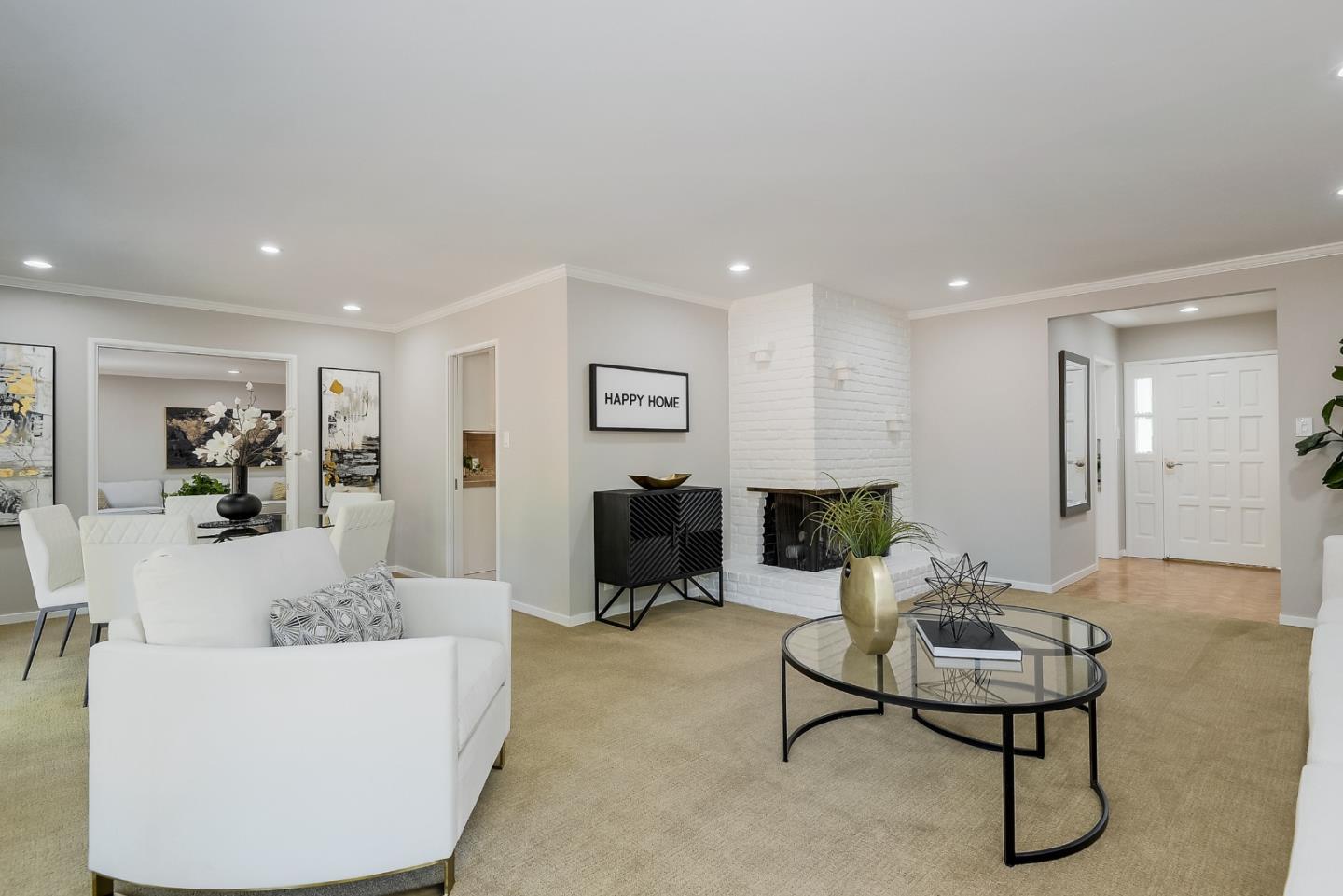 1409 Ravenswood DR