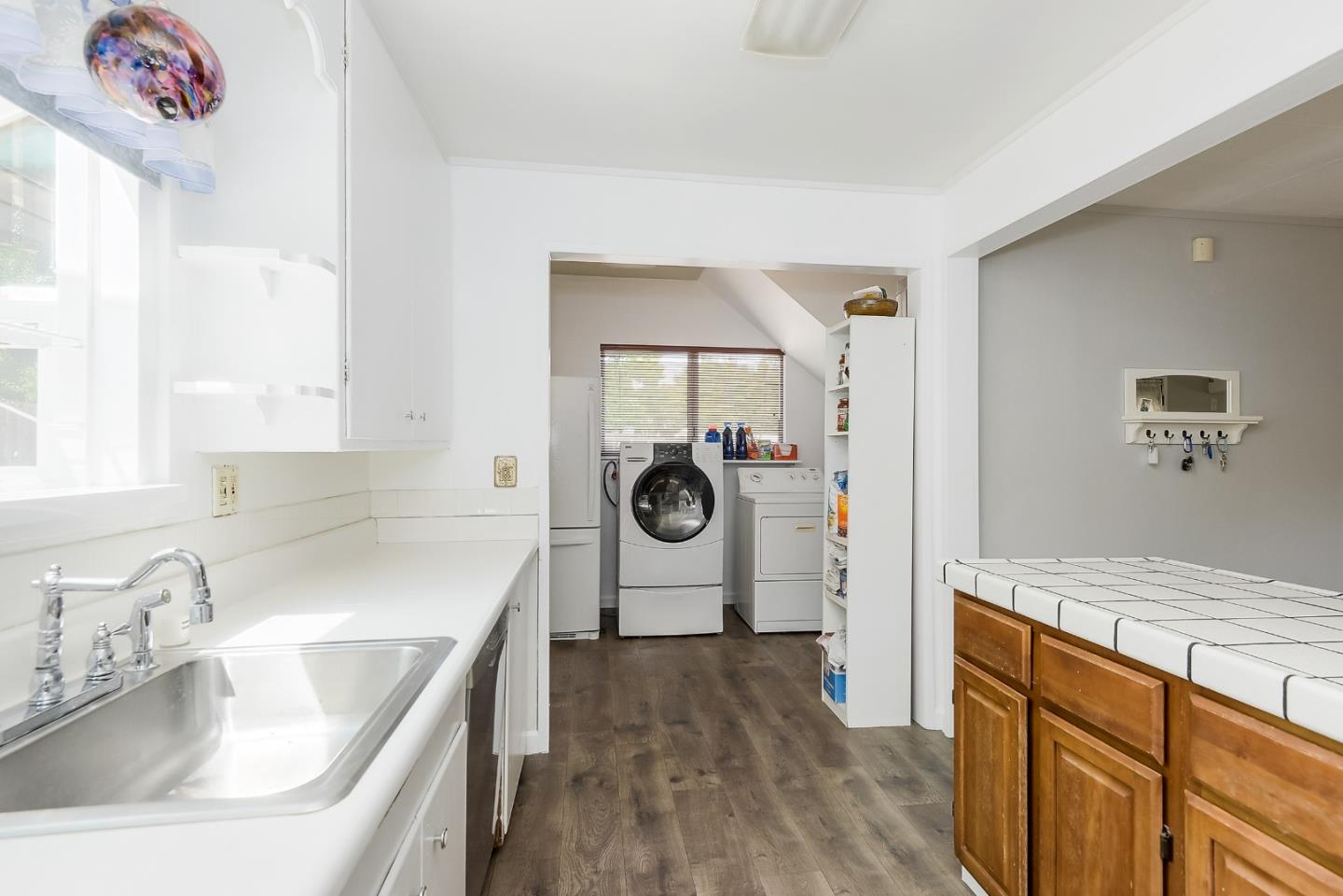 2019 E ST