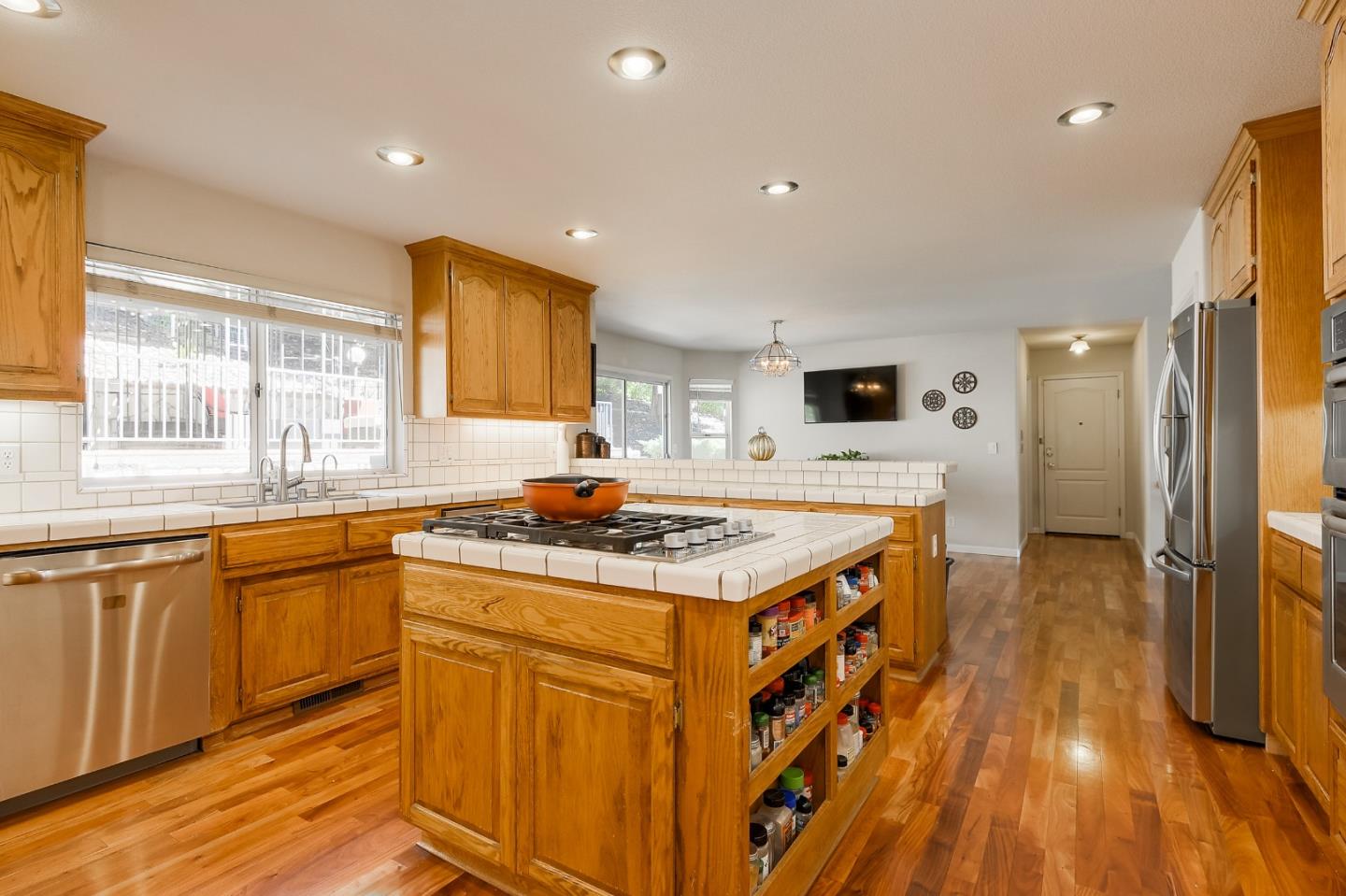3477 Ambra WAY