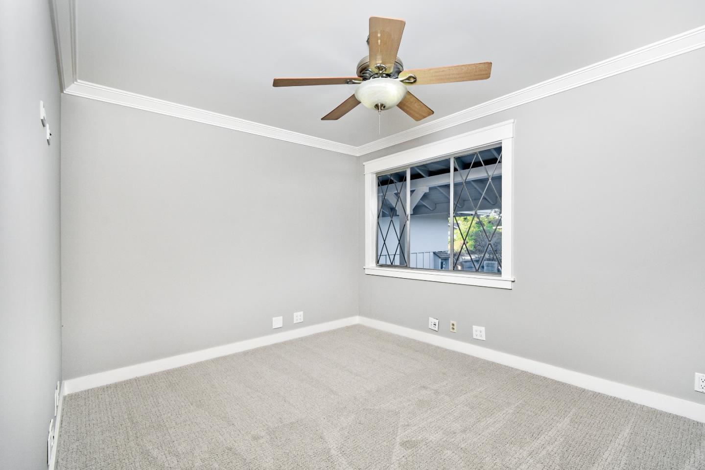 1026 Yorktown DR