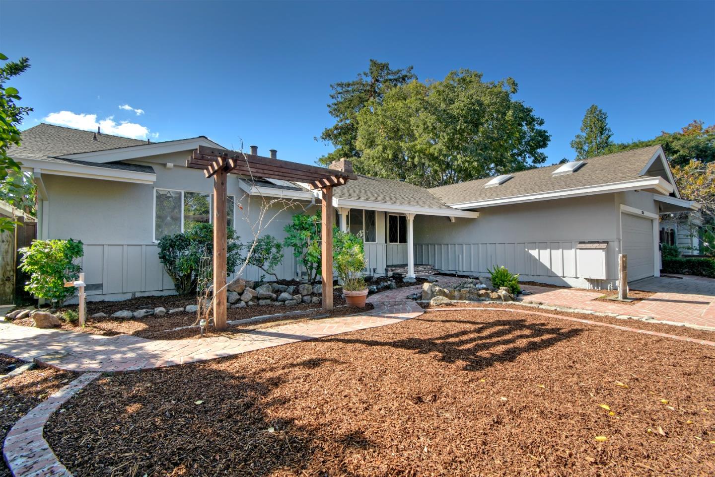 1026 Yorktown DR
