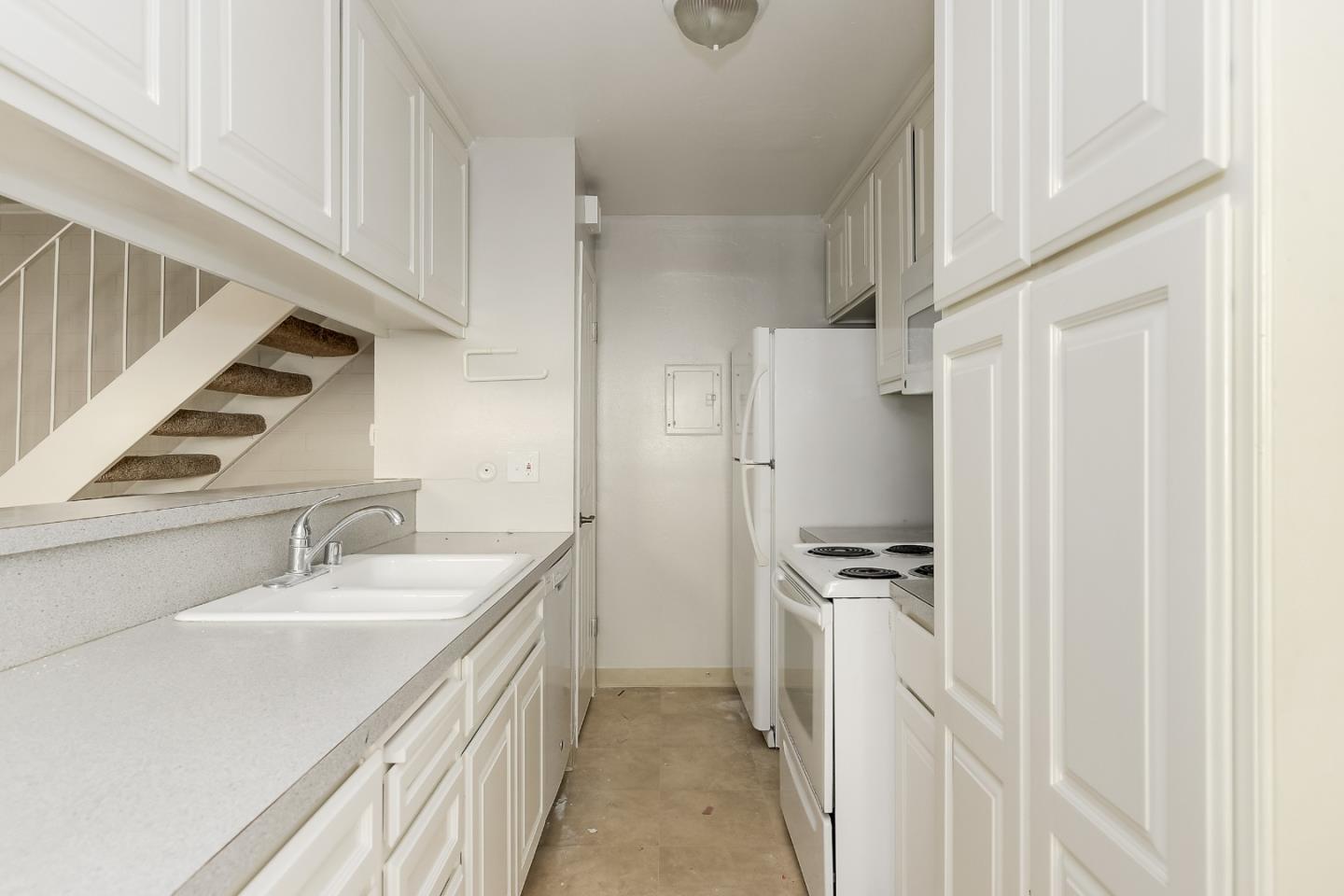 331 N 1st ST 2