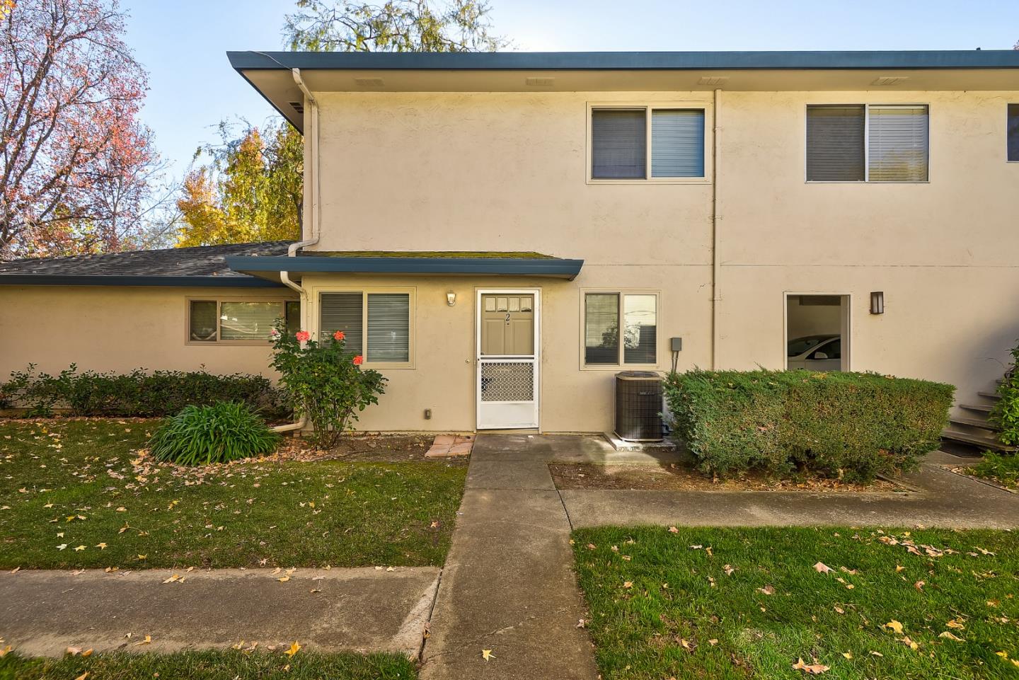 331 N 1st ST 2