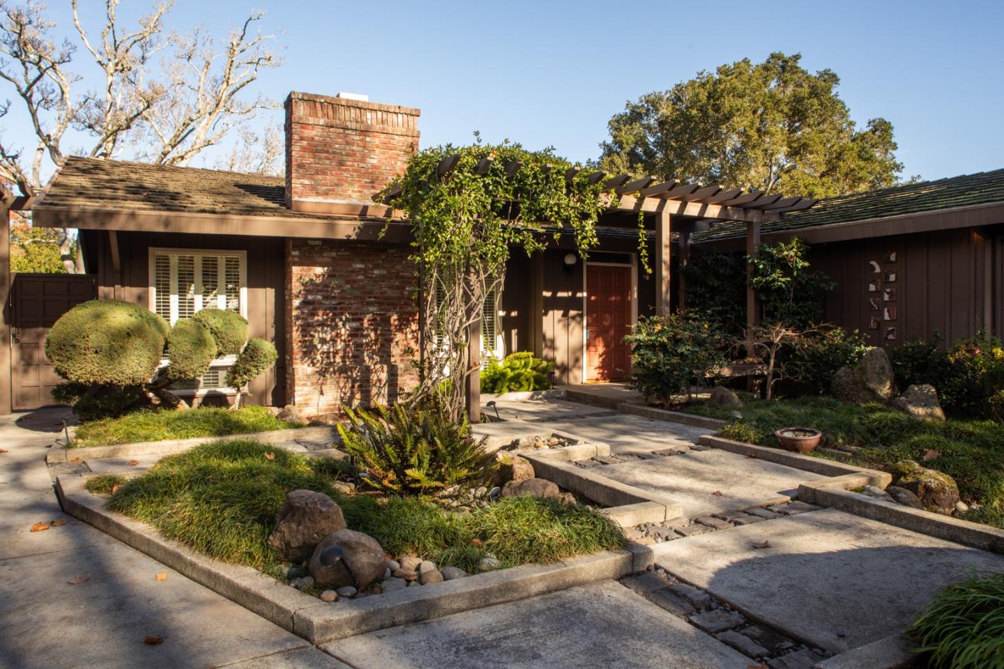 170 Felton DR