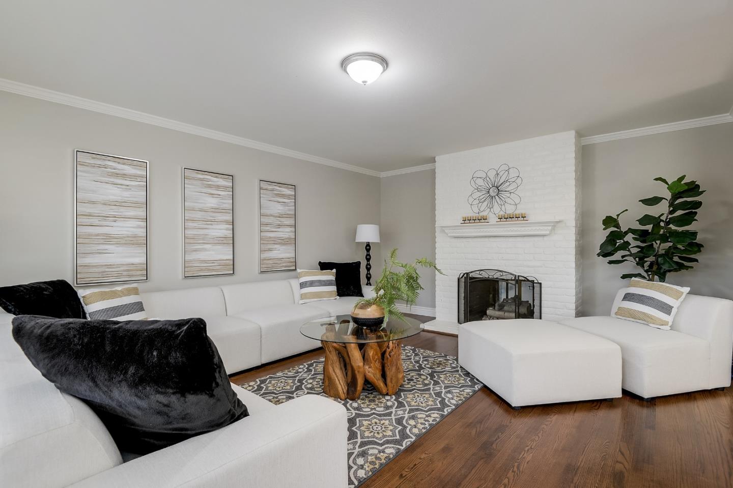 1359 Bobolink CIR