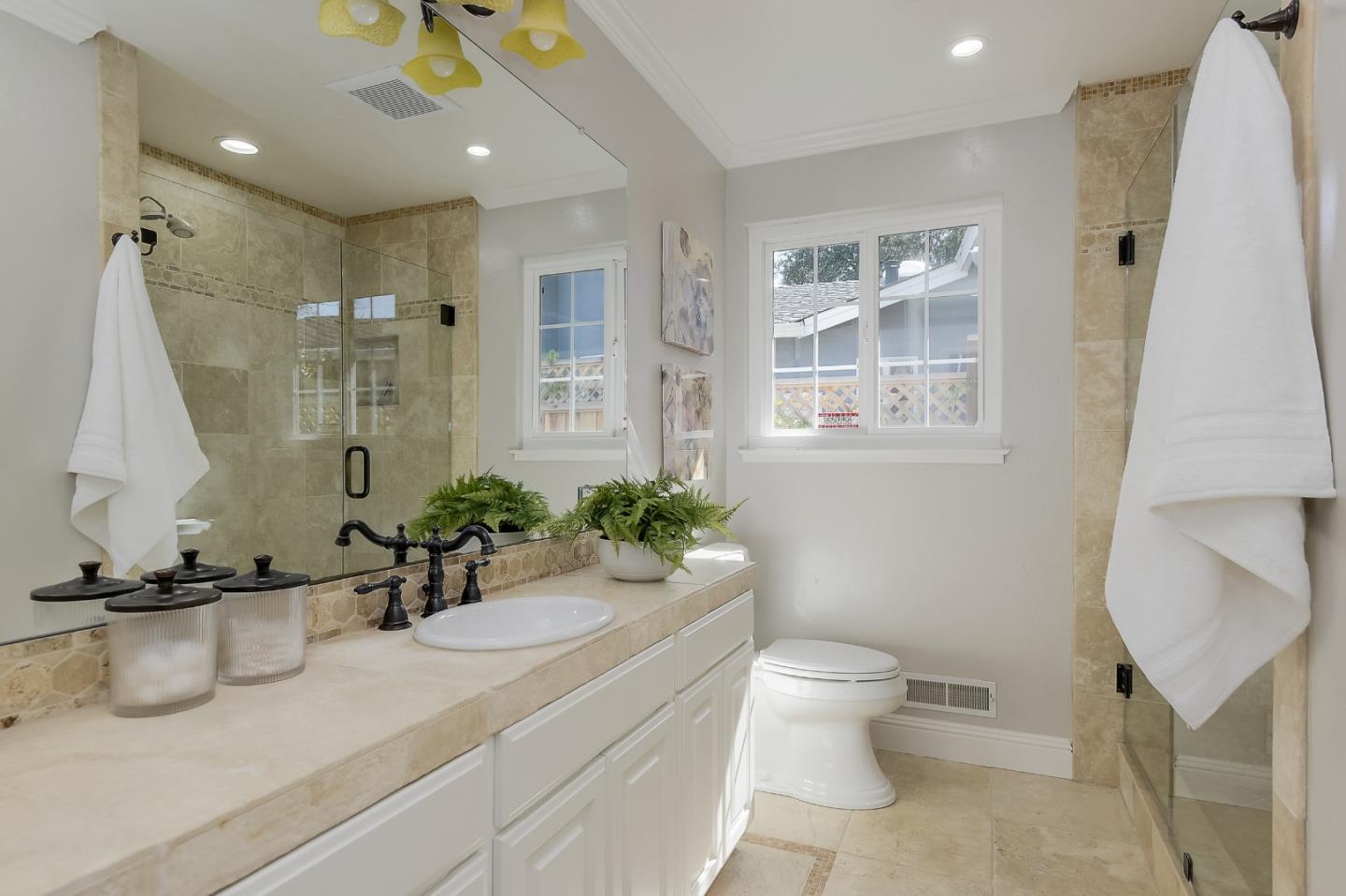 1359 Bobolink CIR