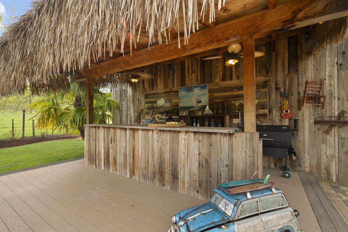 460 Kalana AVE