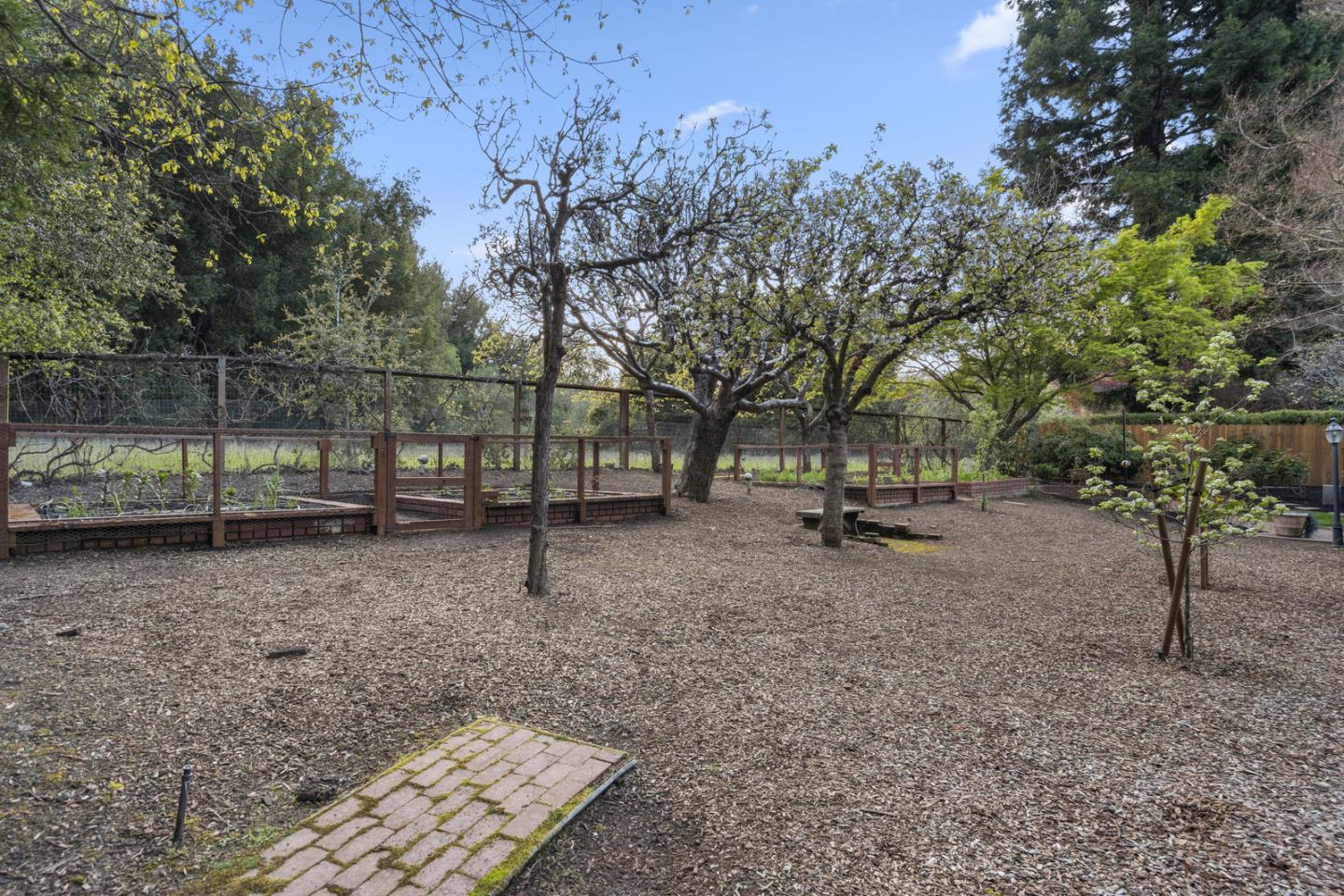 11991 Murietta LN