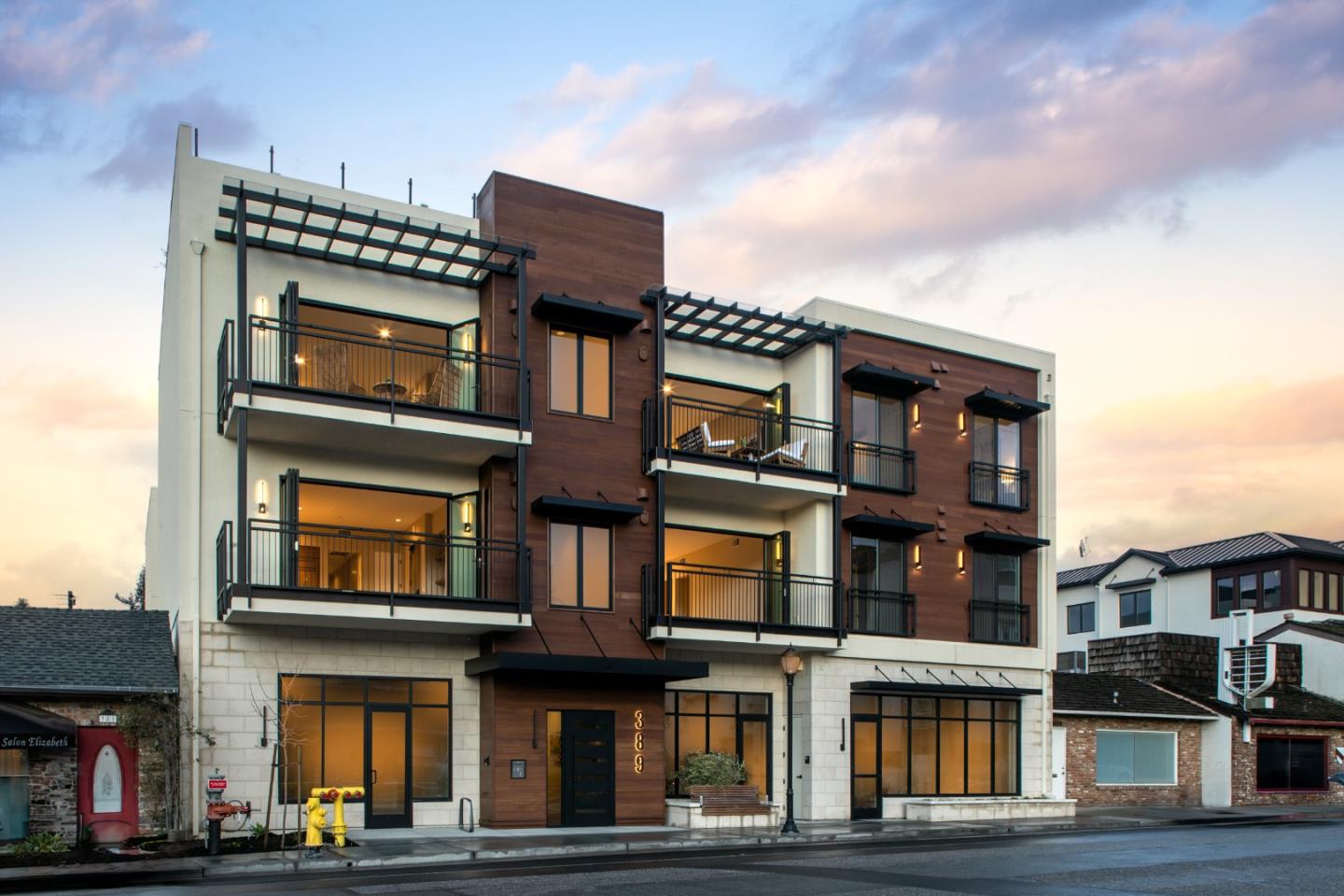 389 First ST 32