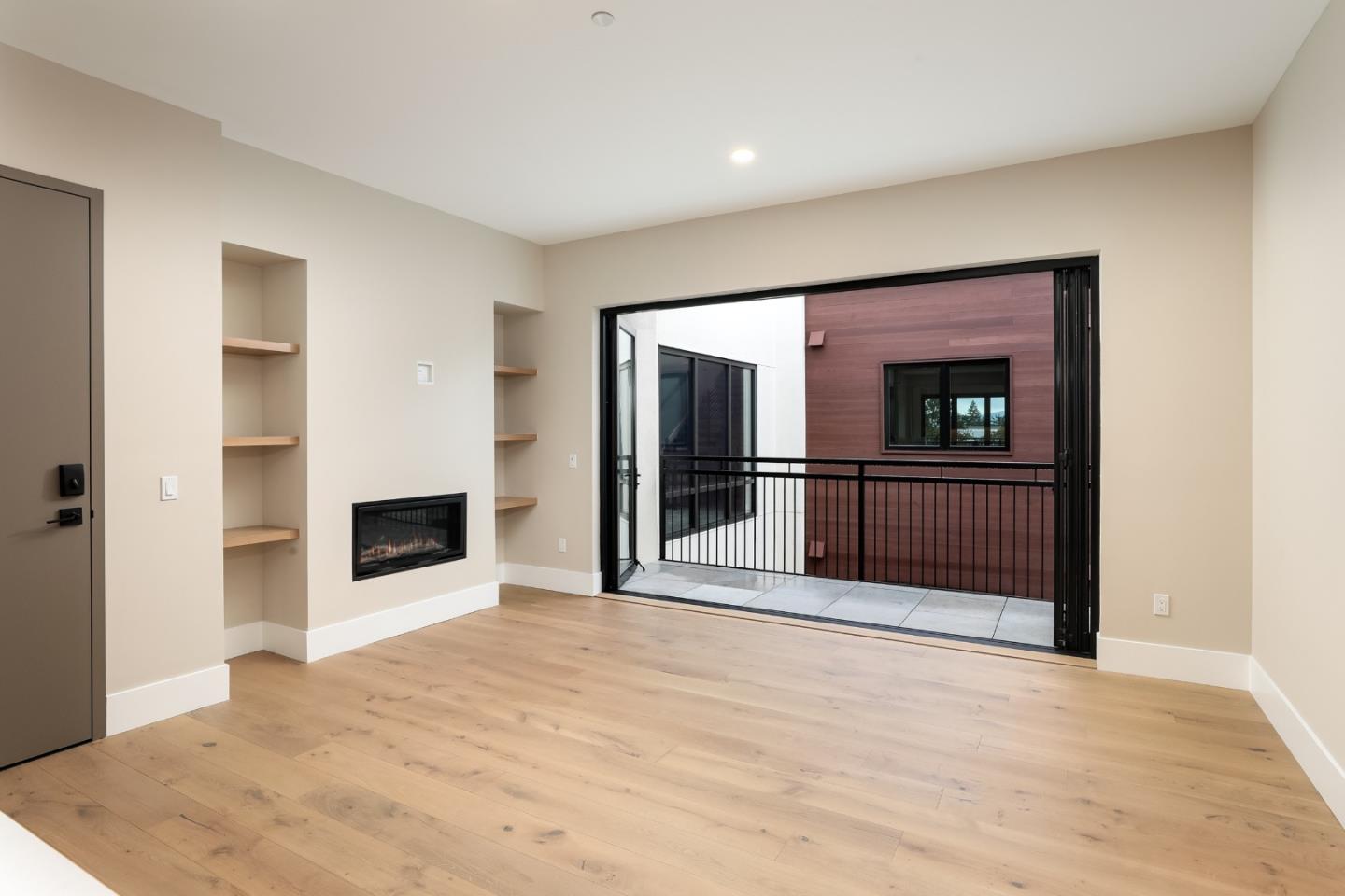 389 First ST 32