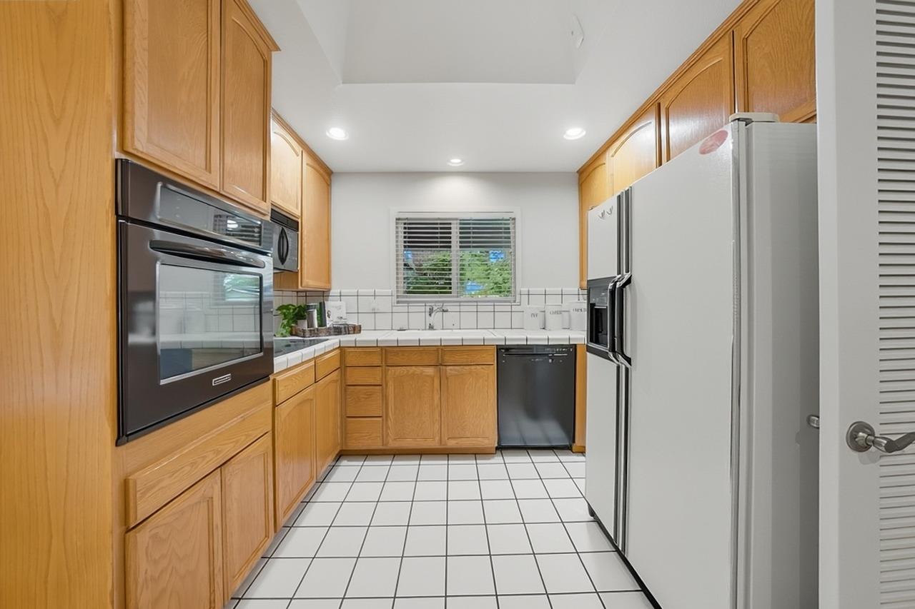 1031 Waterbird Way