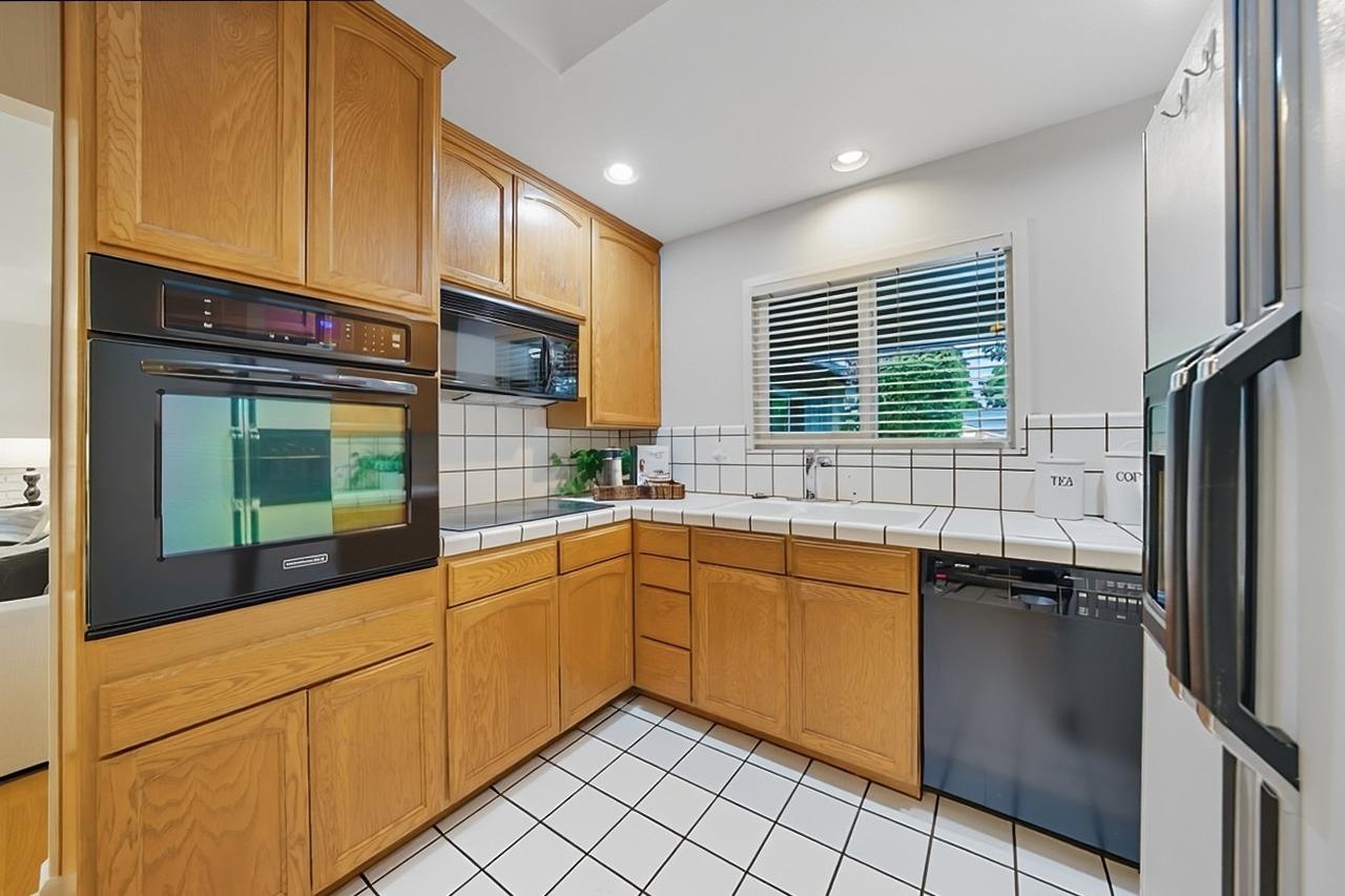 1031 Waterbird Way