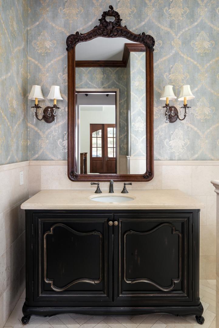 601 Lassen Park Court