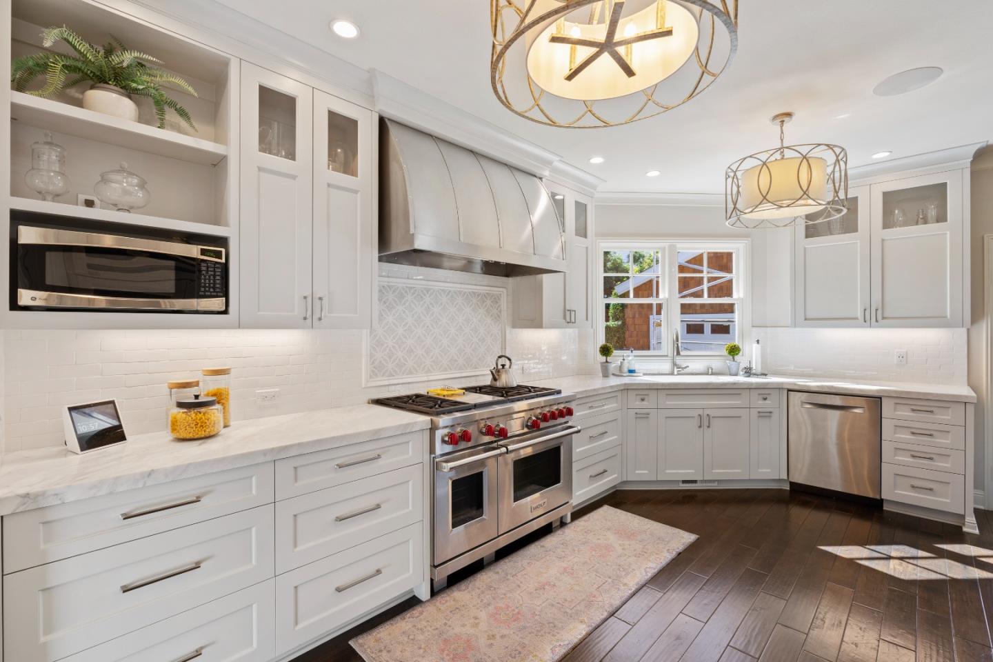 1484 Rosecrest Terrace