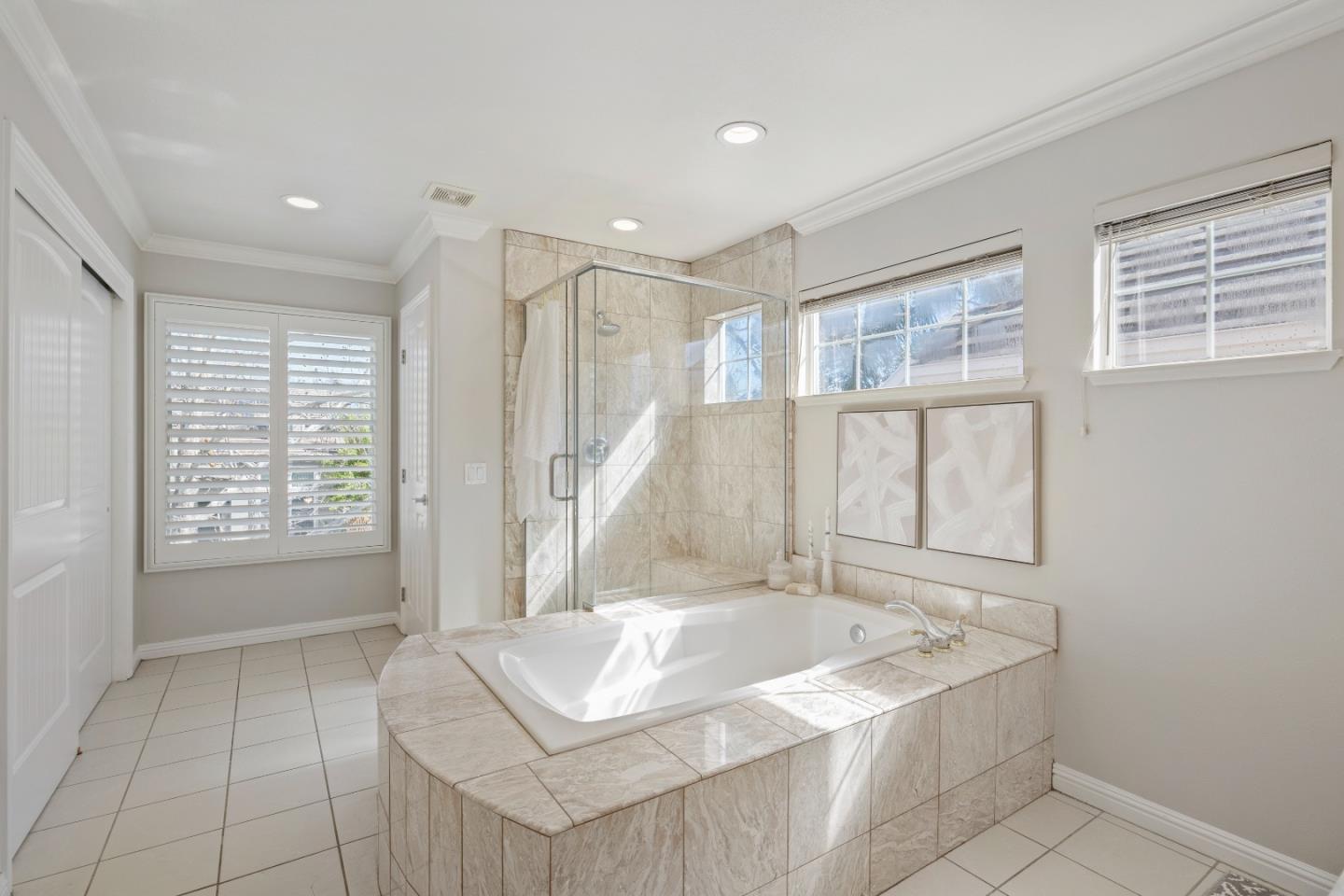 1484 Rosecrest Terrace