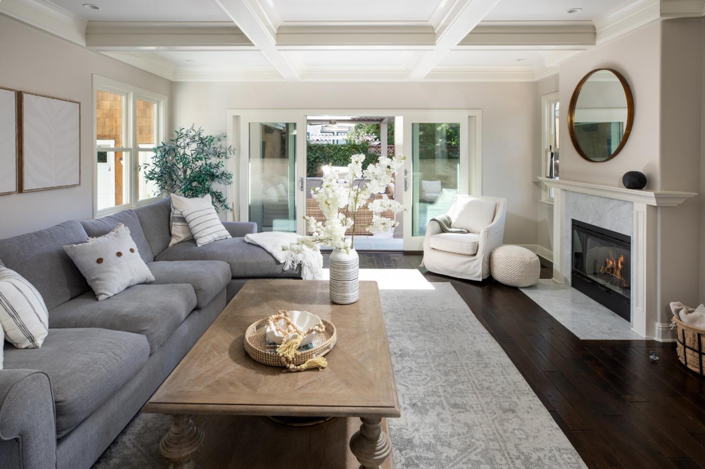 1484 Rosecrest Terrace