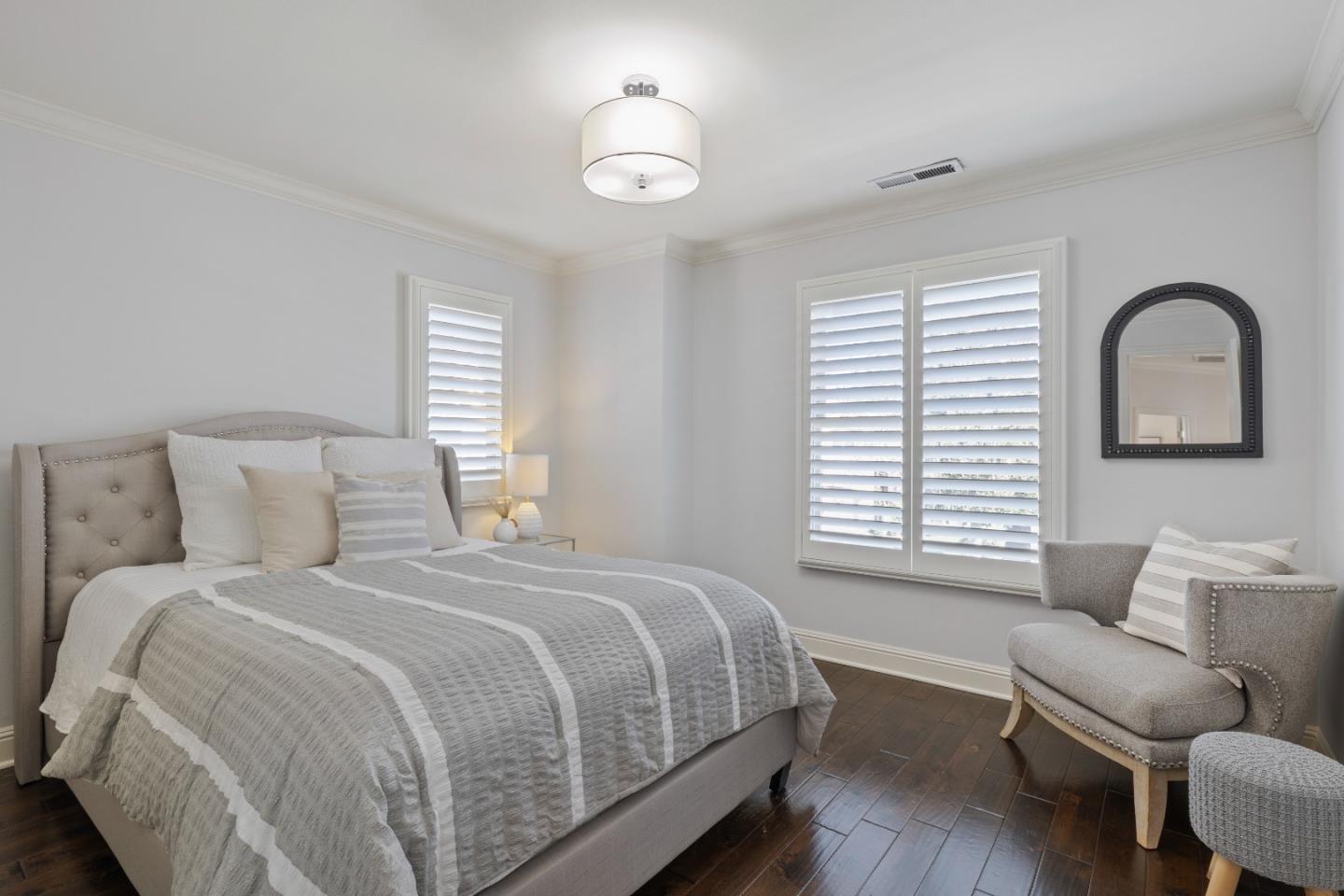 1484 Rosecrest Terrace