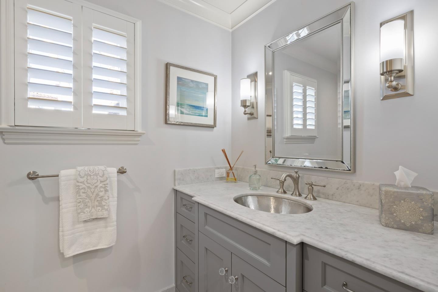 1484 Rosecrest Terrace