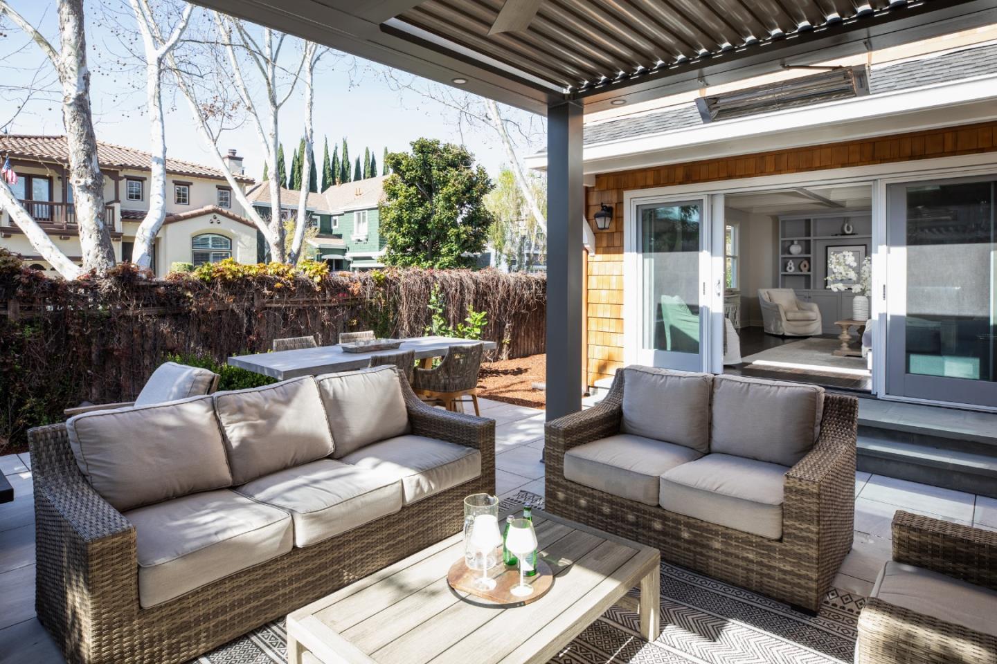 1484 Rosecrest Terrace