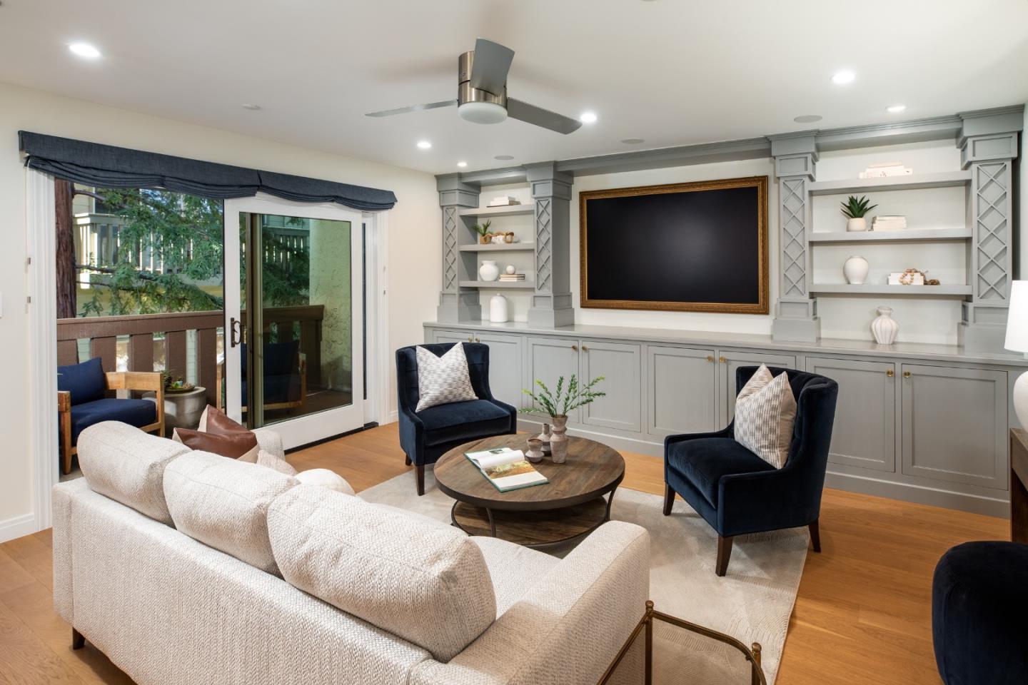 226 West Edith Avenue 20