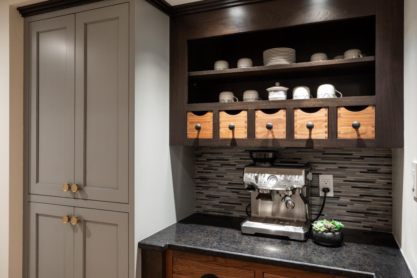 226 West Edith Avenue 20