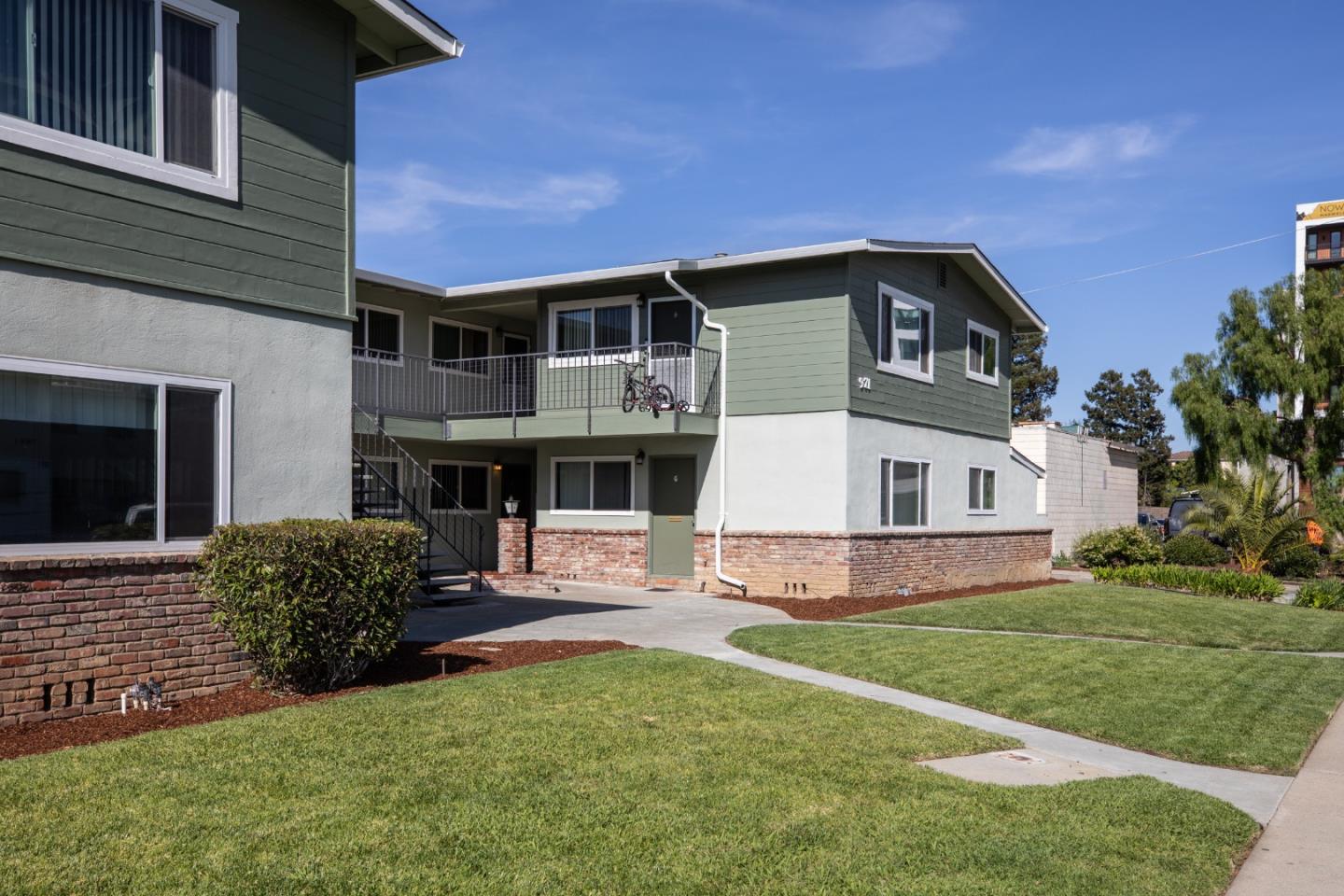 971 Whitethorne Drive