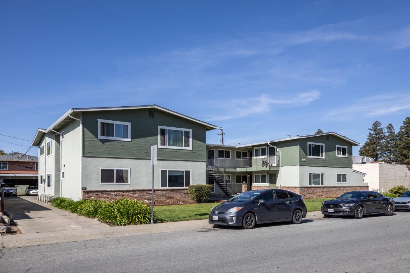 971 Whitethorne Drive